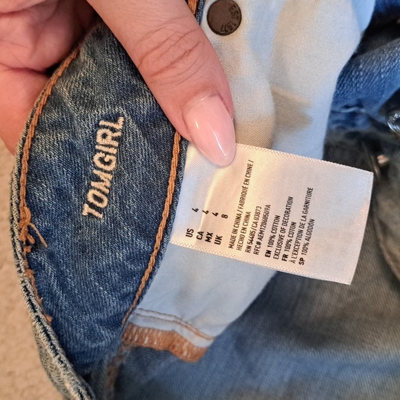 American Eagle Jean Shorts size 4 - Picture 4 of 4